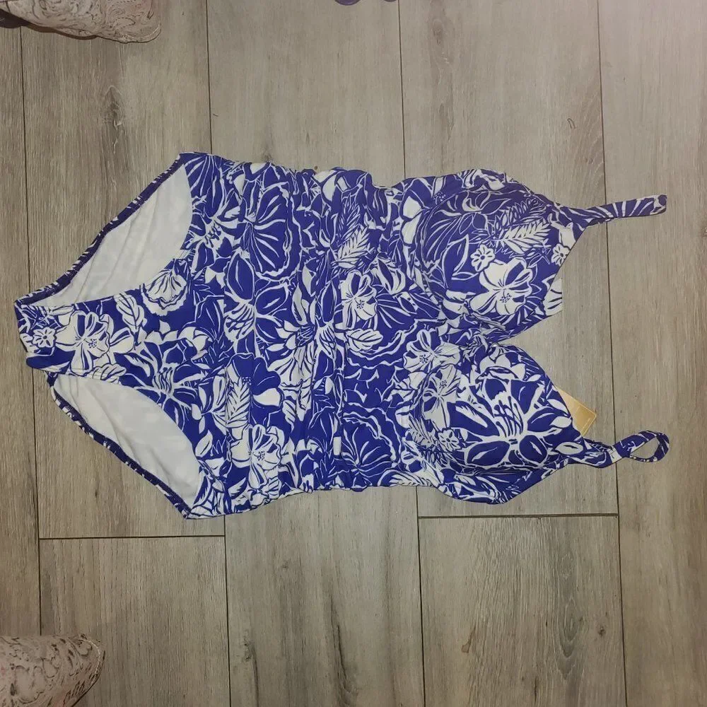 Moontide Tie Front SZ 12 One-Piece Swimsuit